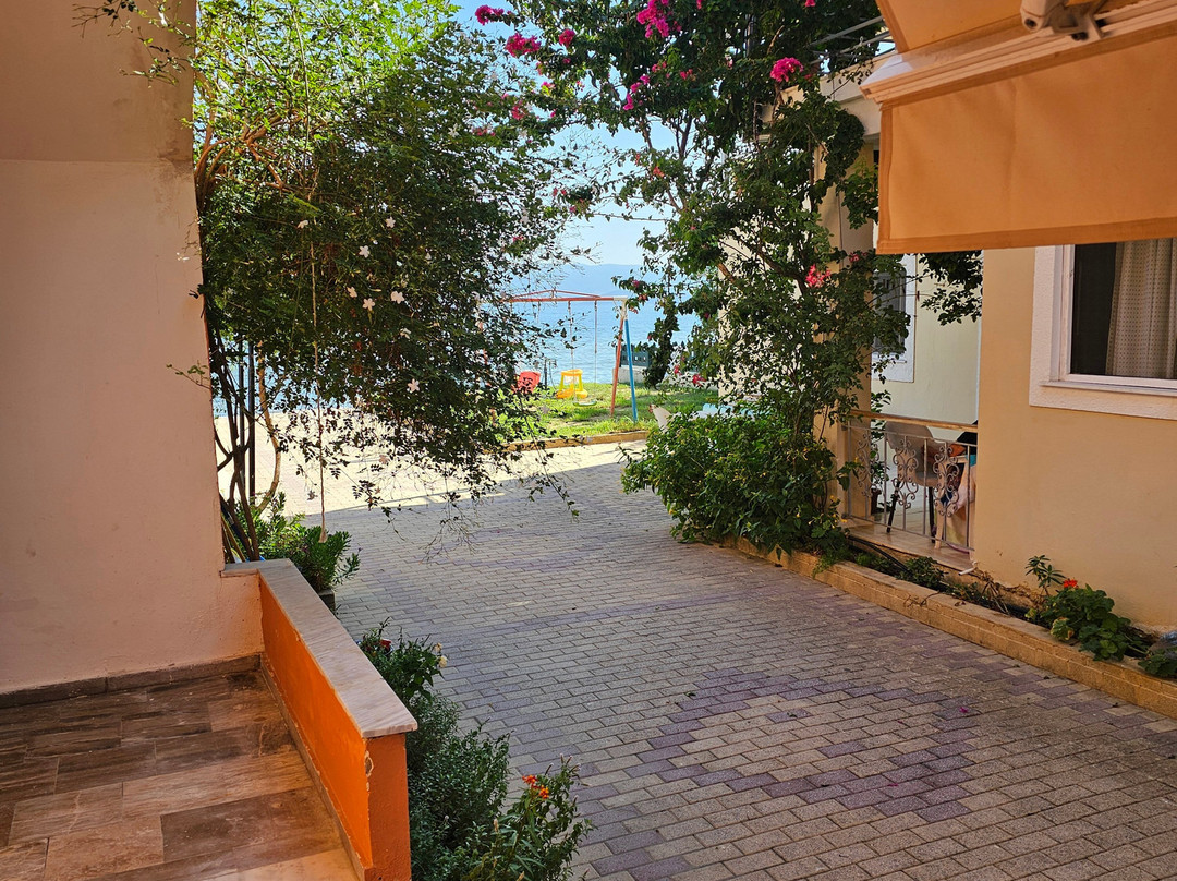 Seafront Apartments Corfu主图