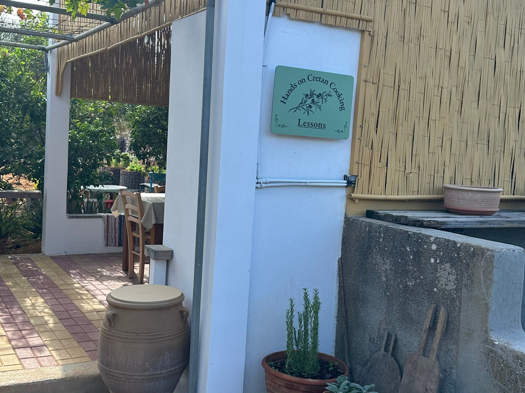 Hands On Cretan Cooking-Kounoupidiana必去景点