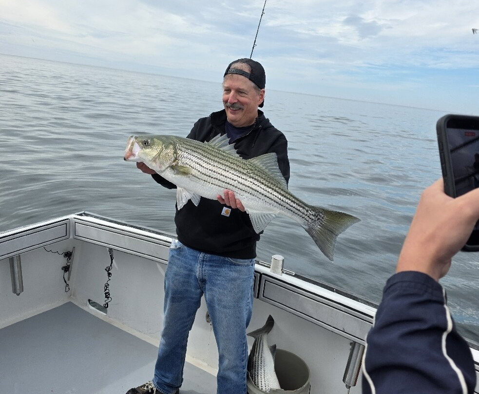 Shark Shark Tuna Fishing Charters-South Yarmouth必去景点