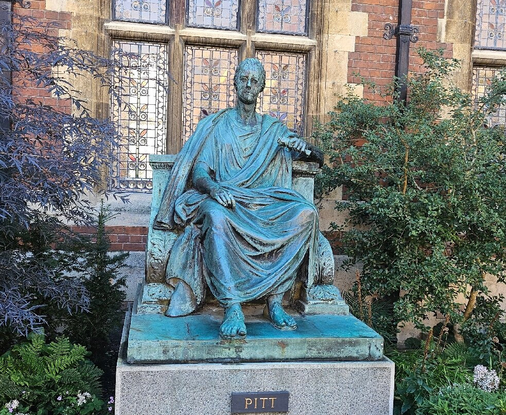 Pembroke College-剑桥必去景点