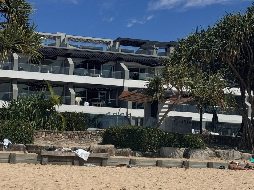 内坦亚努萨酒店主图