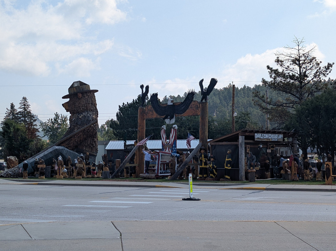 Dahl's Chainsaw Art-基斯通必去景点