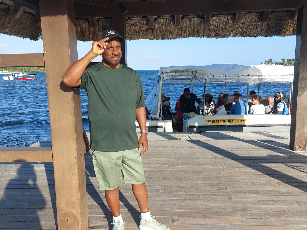 安娜希塔度假村主图