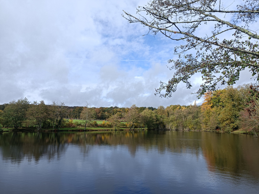 Ferme Chene de Greletti-Chalais必去景点