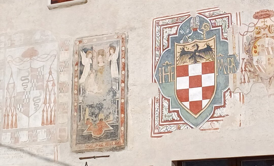 Palazzo del Vescovo-Gozzano必去景点