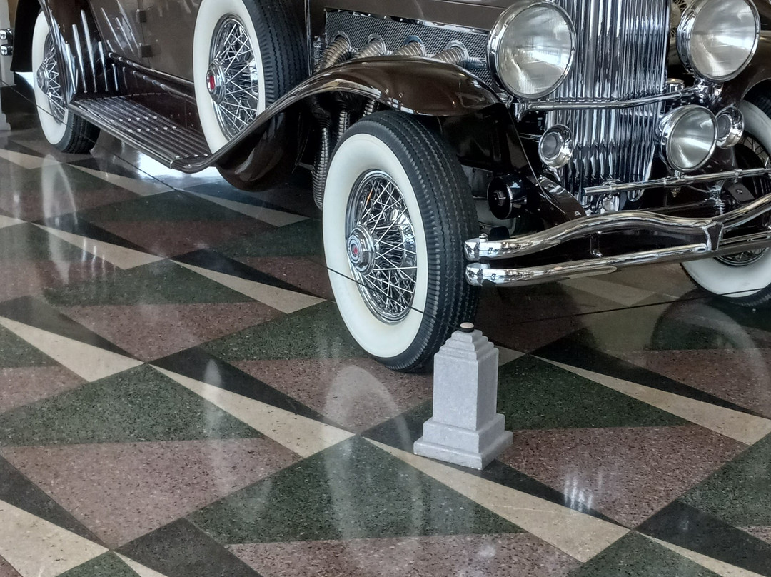 Early Ford V-8 Foundation & Museum-Auburn必去景点