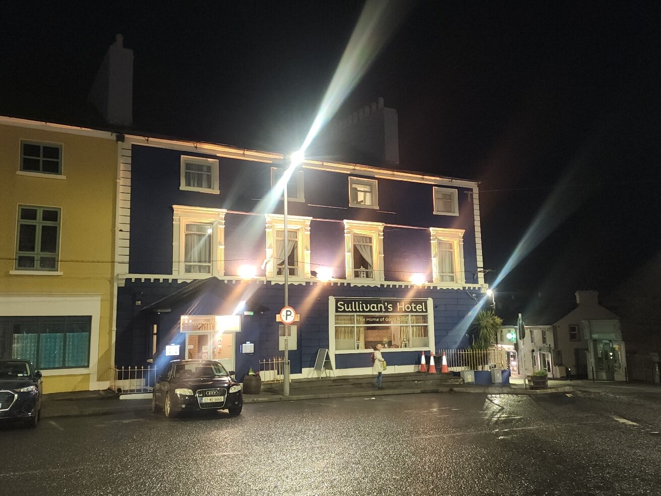 Sullivan's Royal Hotel-官方