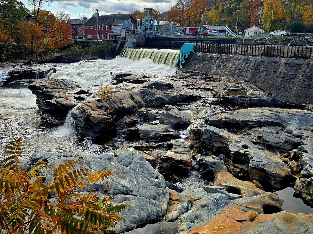 Glacial Potholes-Shelburne Falls必去景点