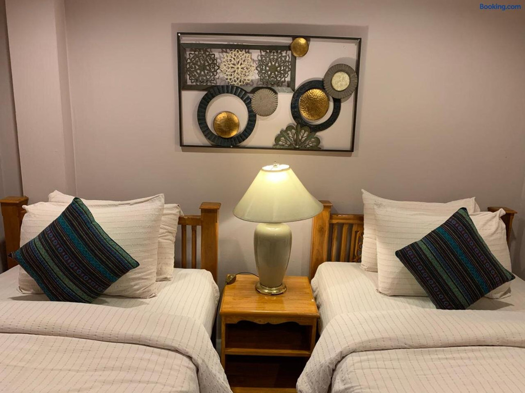 Richmond Guesthouse Haad Rin主图