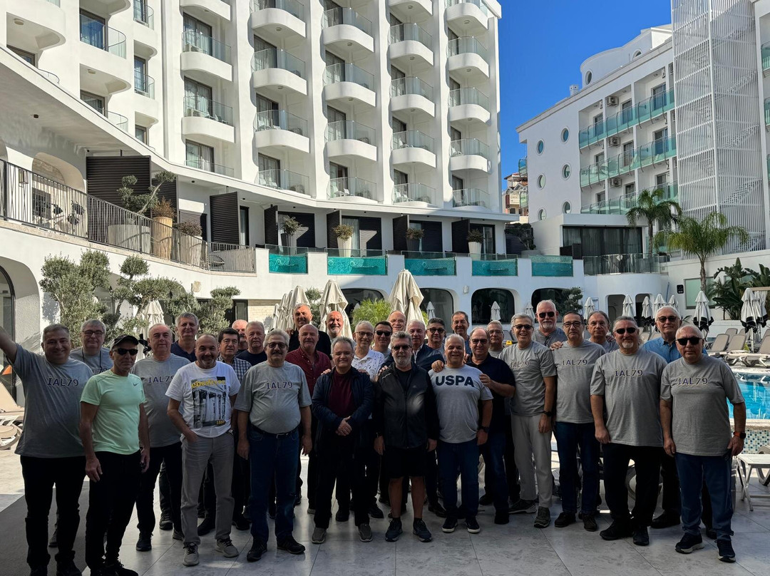 Lalila Blue Suites主图