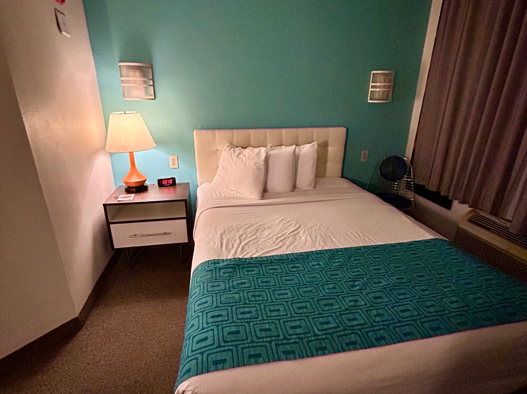 Howard Johnson by Wyndham Tifton主图