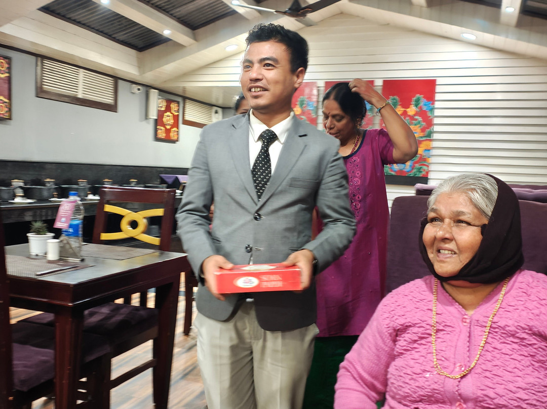 Sumitel Hotel 500 meters from Mall Road主图