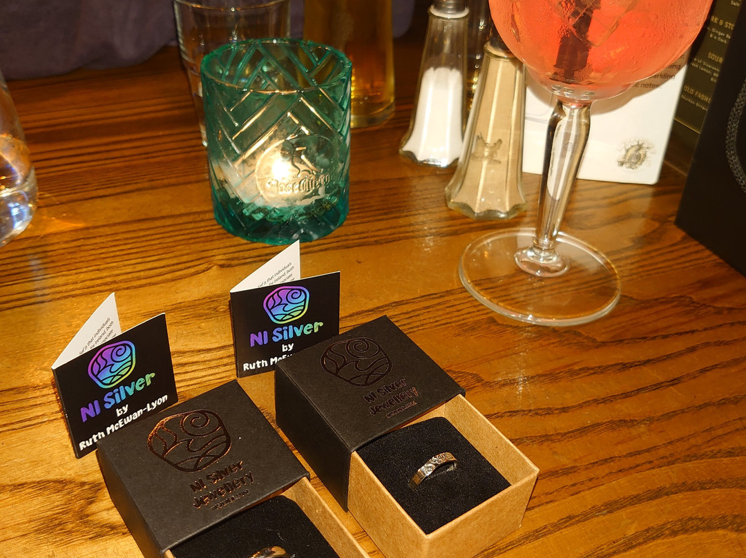 NI Silver Jewellery-霍利伍德必去景点