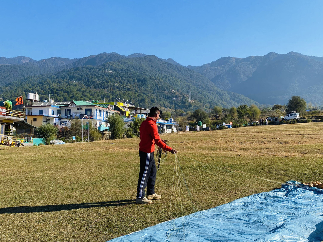 Skylark School of Paragliding-Bir必去景点