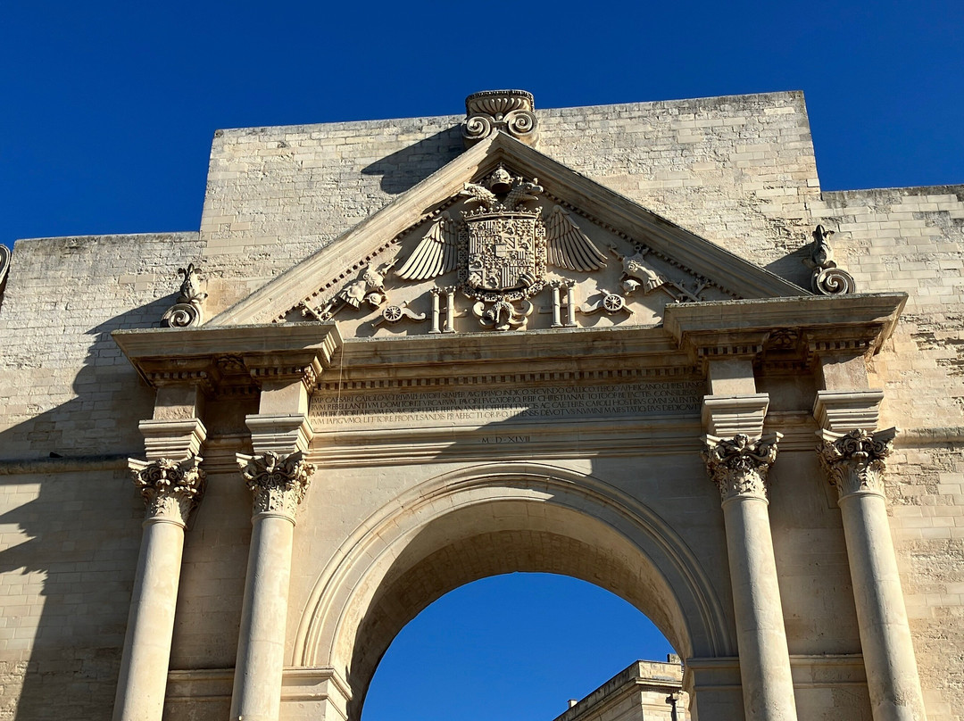 Porta Napoli-莱切必去景点