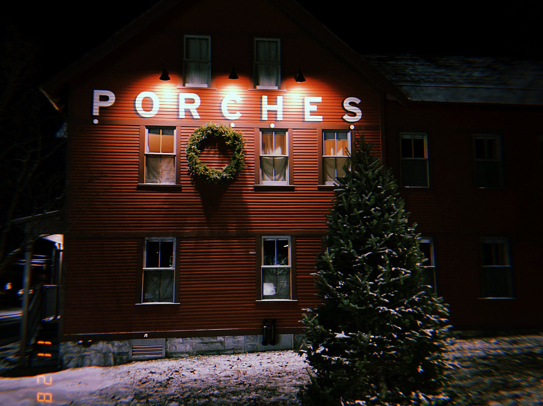 The Porches Inn at MASS MoCA主图