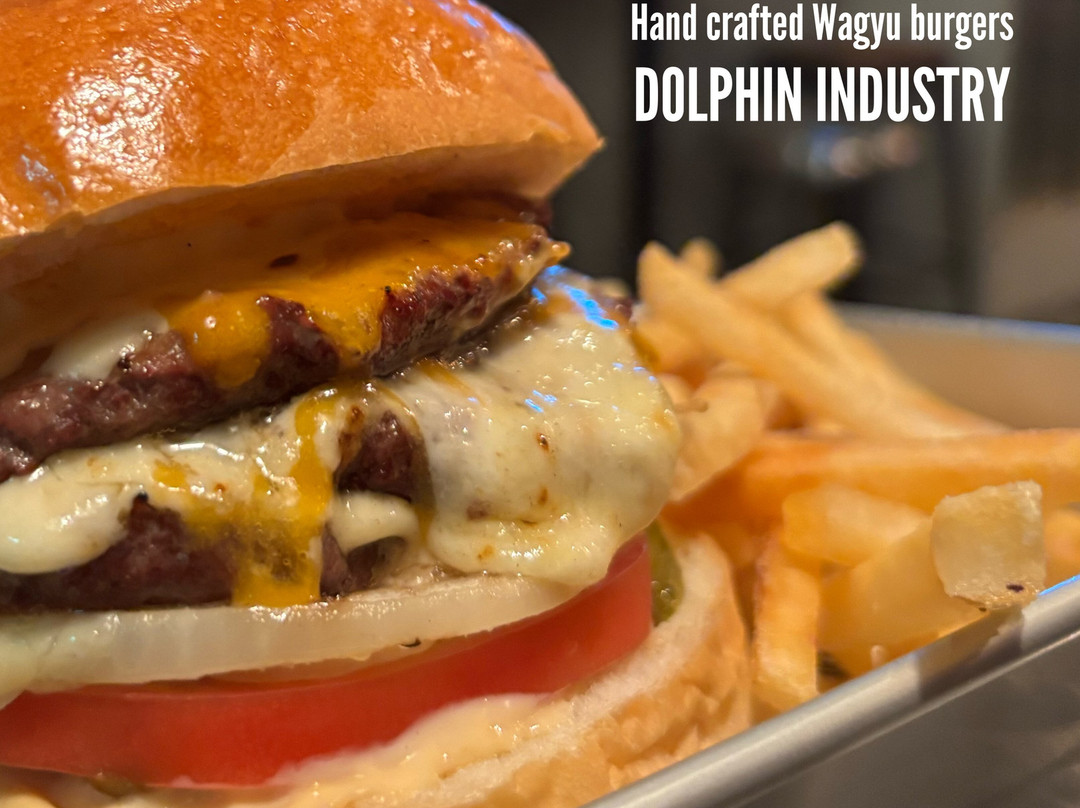 ドルフィンインダストリー