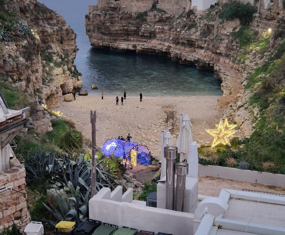 Lama Monachile-波利尼亚诺阿马雷必去景点