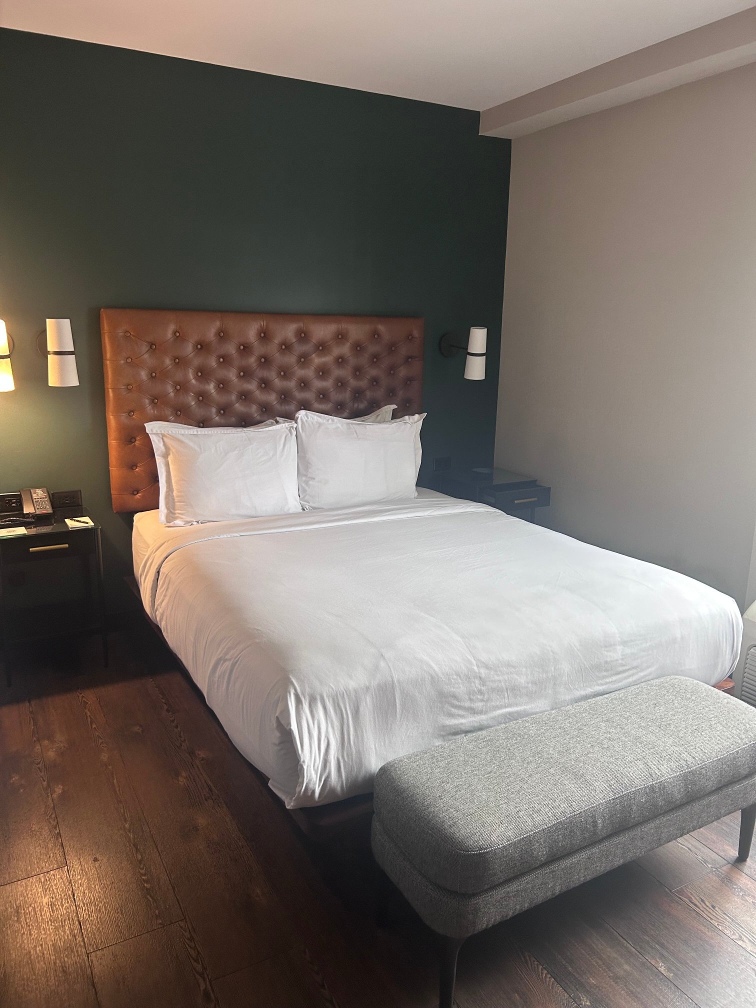 The Lloyd Stamford, Tapestry Collection By Hilton-客卧