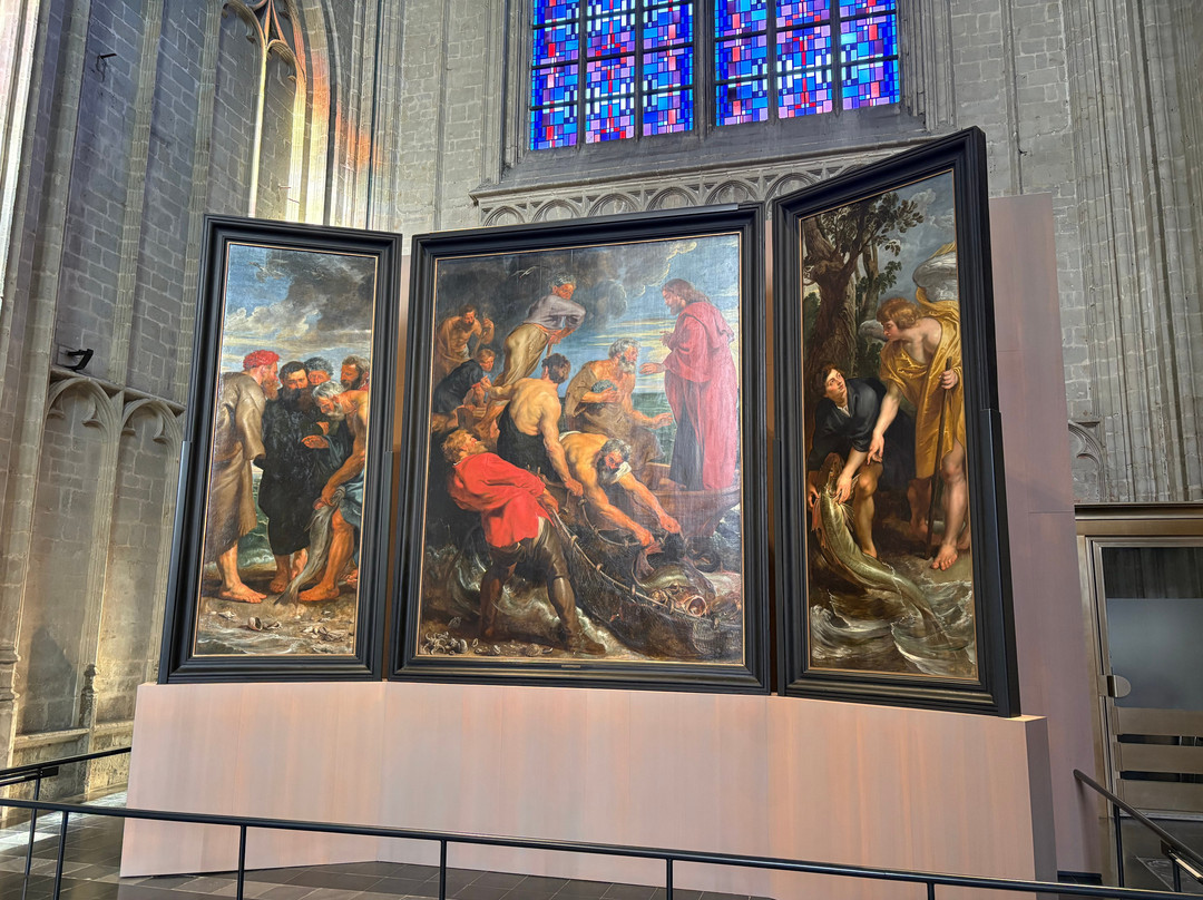 Onze-Lieve-Vrouw-over-de-Dijlekerk-梅赫伦必去景点