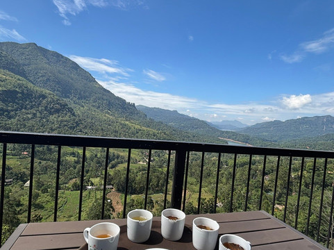 R&KTours-奴娃拉伊利雅必去景点