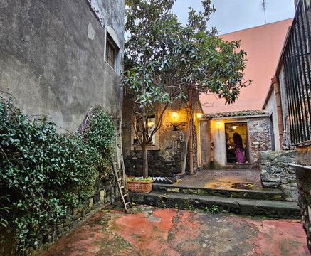 Museo Casa Del Nespolo-Acitrezza必去景点