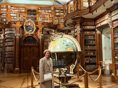 圣加仑修道院图书馆（Stiftsbibliothek）-圣加仑必去景点