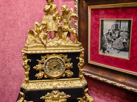 The Apartment-Gallery House with a Gargoyle-加里宁格勒必去景点