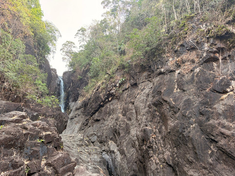 Khlong Nonsi Waterfall-象岛必去景点