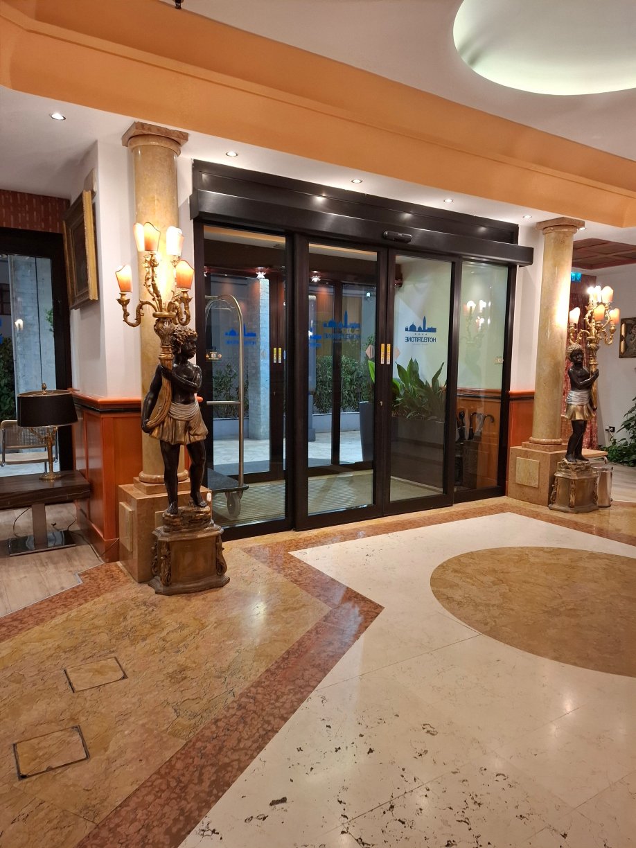 特里桐贝斯特韦斯特酒店-浴室