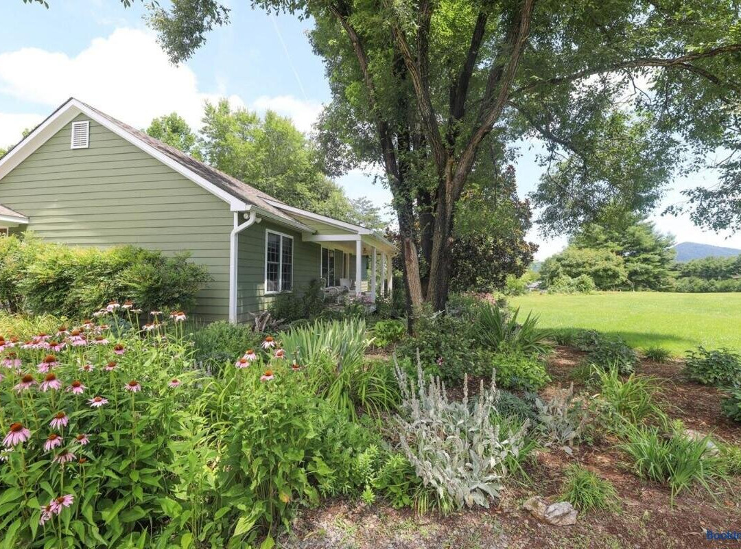 Blue Rivers Cottage & Loft
