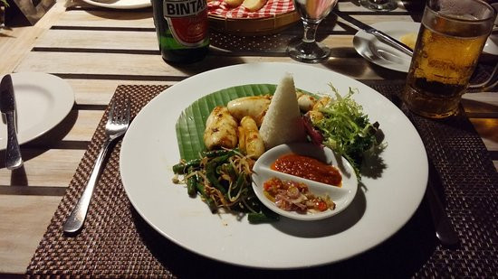 巴厘岛塔曼纱丽水疗度假村主图