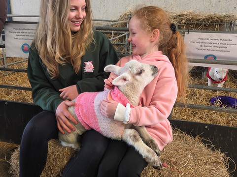 Whitehouse Farm Centre-莫佩思必去景点