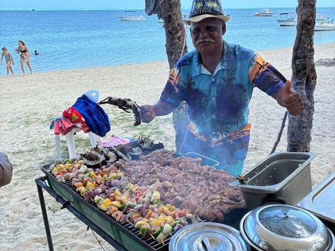 Karlos Excursions-莫纳山必去景点