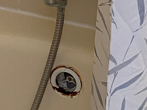 第戎-屈埃蒂尼霍特尔英酒店主图