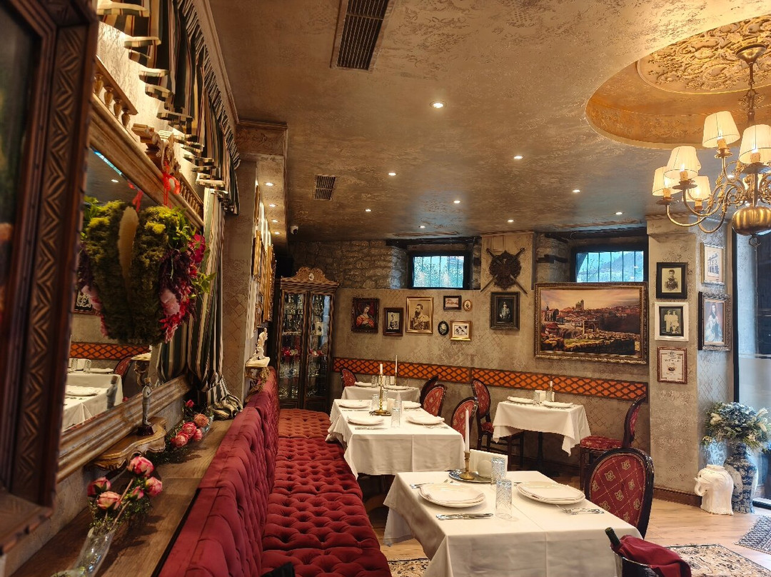 Bey House Restaurant