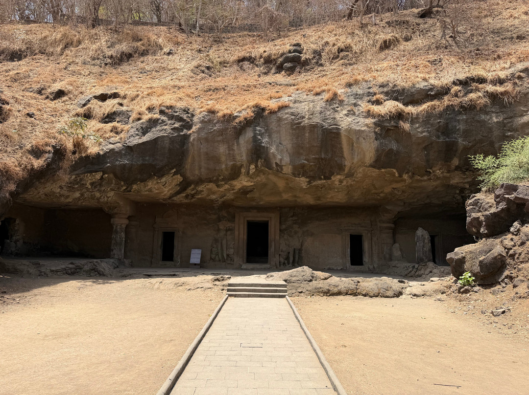 埃勒凡塔石窟(象岛石窟)-孟买必去景点