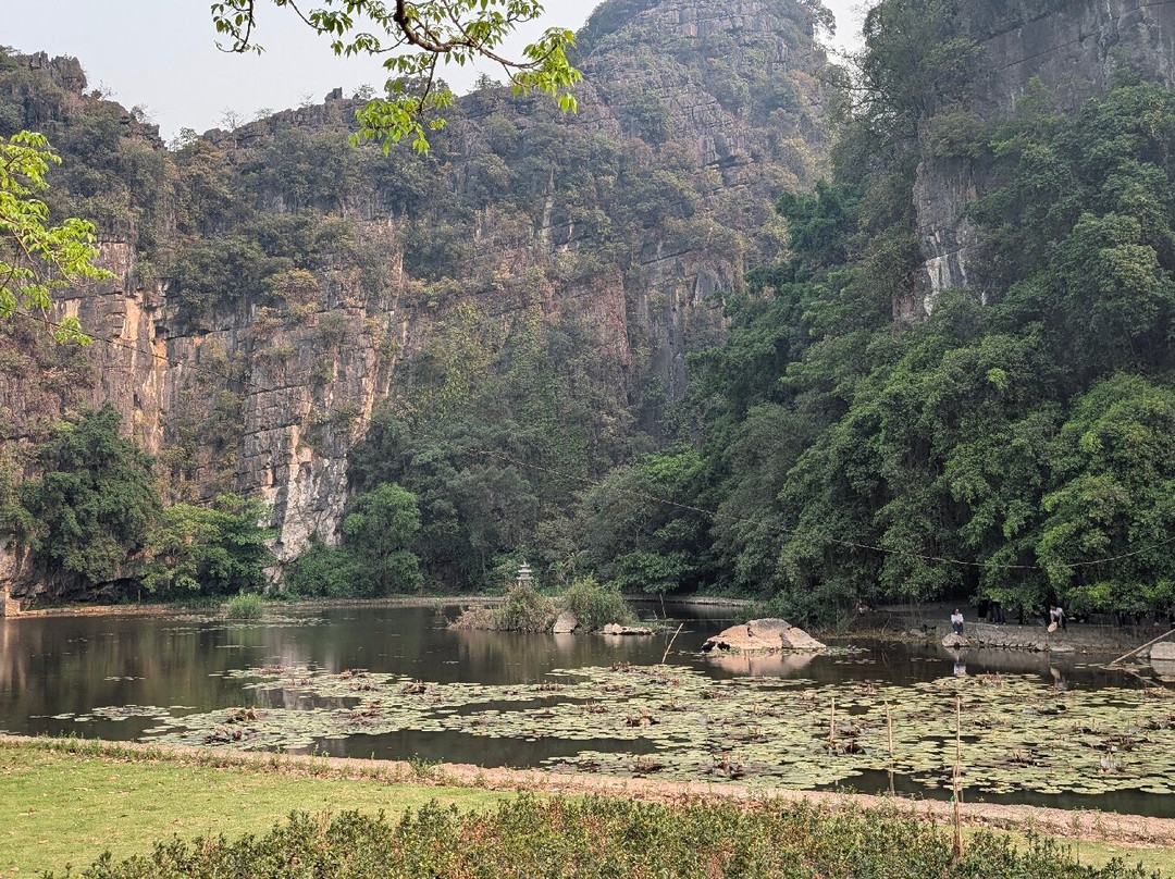 Bich Dong Pagoda-Ninh Hai必去景点
