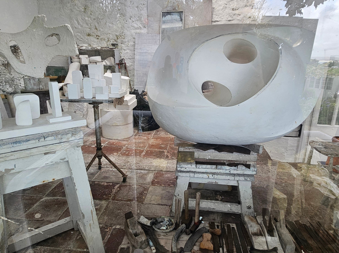 Barbara Hepworth Museum and Sculpture Garden-圣艾维斯必去景点