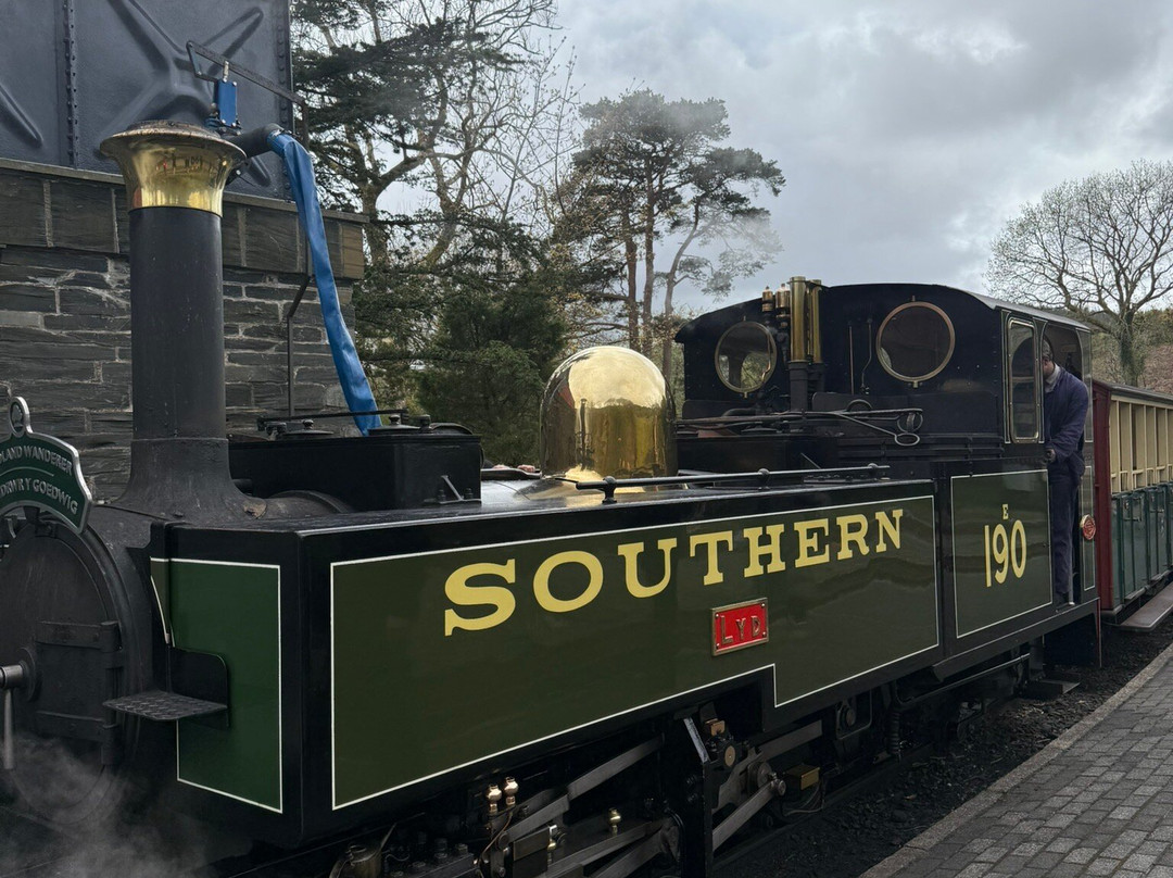 Ffestiniog & Welsh Highland Railways-波特马多克必去景点