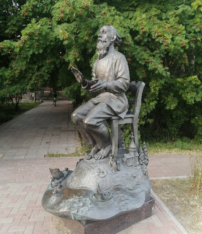 Statue of Boris Shergin-阿尔汉格尔斯克必去景点