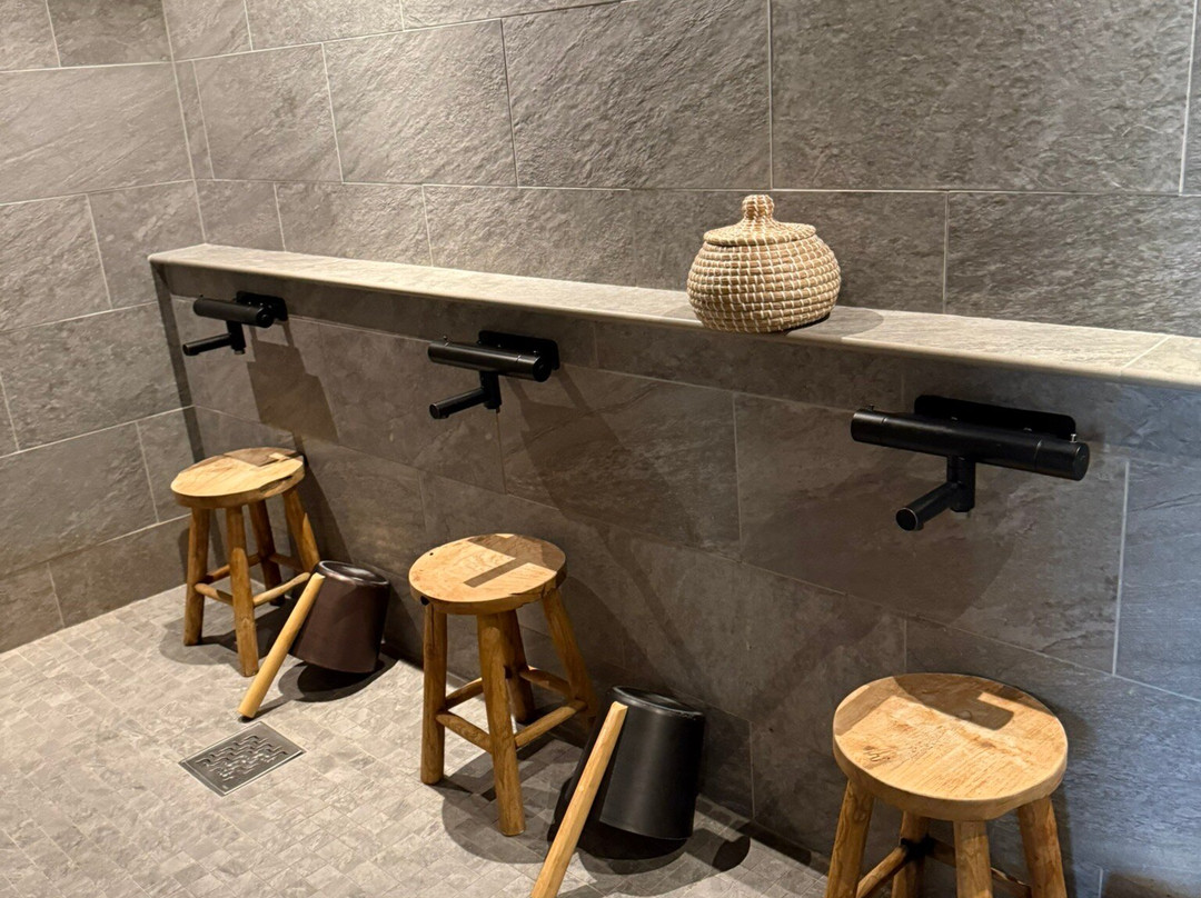 阿斯比酒店主图
