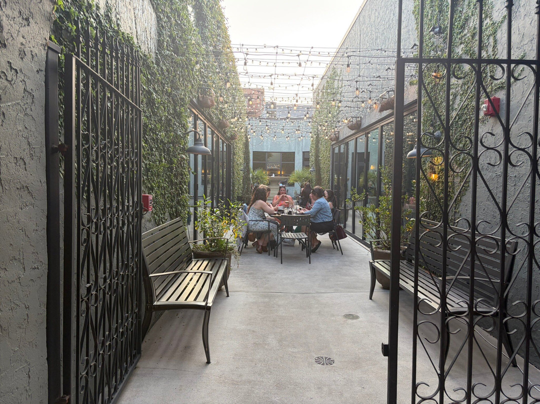 Quanto Basta: Italian Eatery & Wine Bar - Wilmington