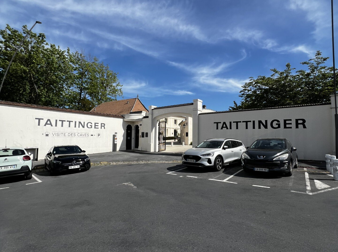 Champagne Taittinger-兰斯必去景点