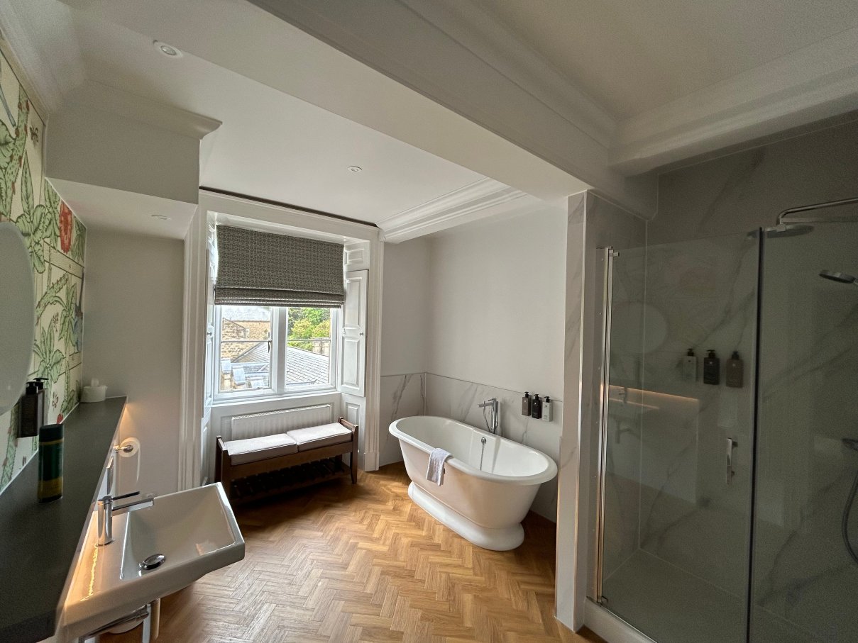 Warner Hotels - Thoresby Hall Hotel-浴室