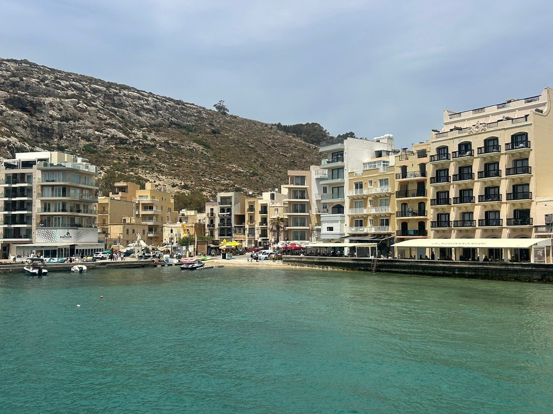 Xlendi Beach, Cliff and Caves-Xlendi必去景点