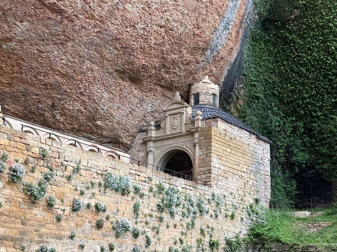 Monastery of San Juan de la Peña-哈卡必去景点