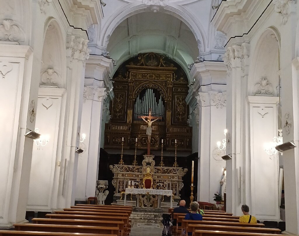 Chiesa di Santo Stefano-卡碧岛必去景点
