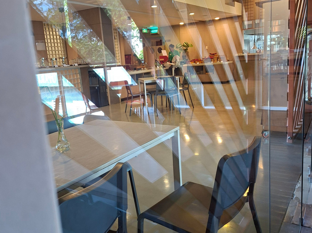 芝勒贡瑞士贝尔快捷酒店主图