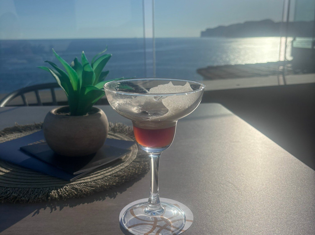 蓬塔德尔玛水疗酒店-限成人主图